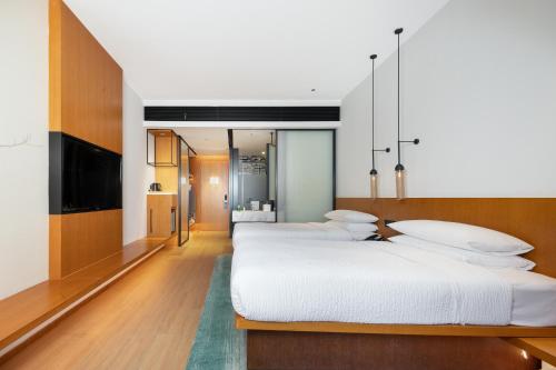 2 twin beds