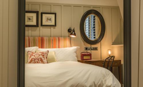 King Street Townhouse Room Type - Cozy