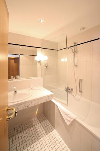 Hotel & Appartements Oberhofer - image 5