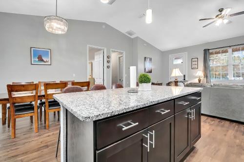 Perfect Getaway Home! Close to Rainbow Springs! in Hernando 