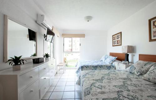 Marina Suites by Andiani Travel 4