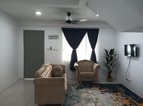 Kak Chik Homestay Tasek Gelugor in Kepala Batas