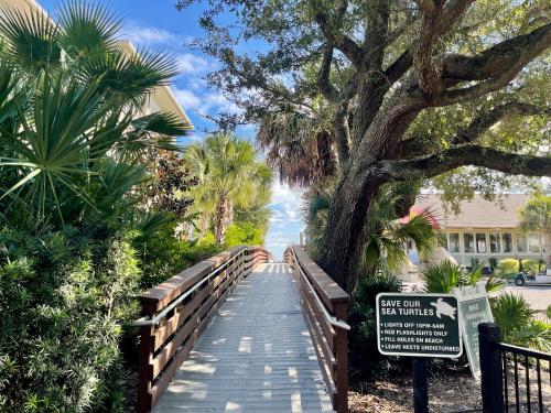 685 Queens Grant - host2coast in Hilton Head Island, USA