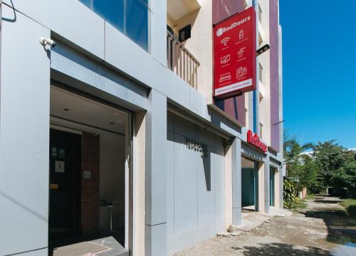 A szálláshely kívülről, RedDoorz @ Isabelita Hotel Tugegarao near Tuguegarao repülőtér