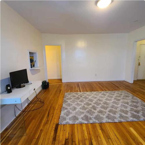 A Private Room In Yonkers A Private Room In Yonkers