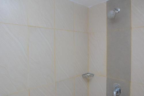 Studio Apartment image 5