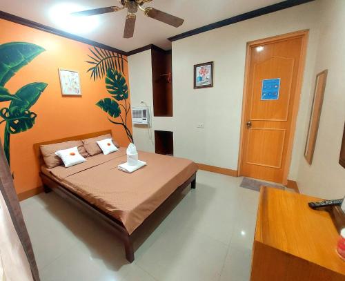 room detail thumbnail 0