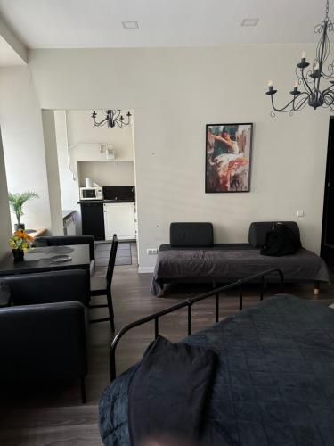 Modern city centre apartment
