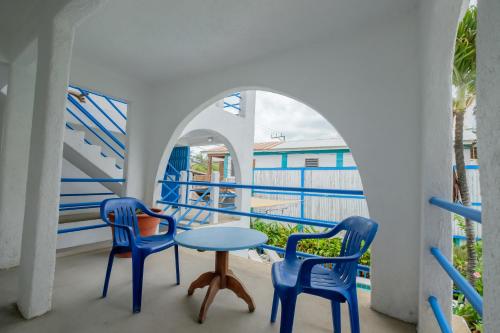 Seven Seas Resort Adults Only in San Pedro
