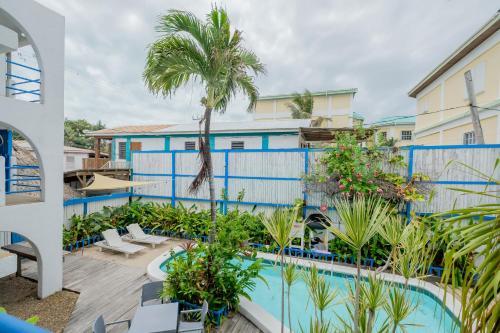 Seven Seas Resort Adults Only in San Pedro