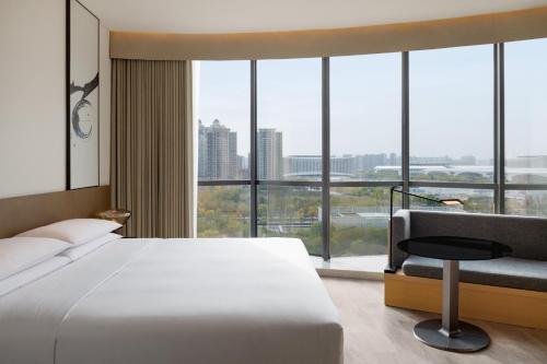 西安浐灞万枫酒店 西安浐灞万枫酒店