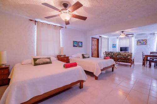 Seven Seas Resort Adults Only in San Pedro