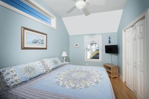 Main House at One Long Beach Main House at One Long Beach