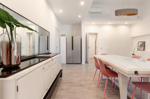 מטבח, Spacebility City - self check-in in קליארי