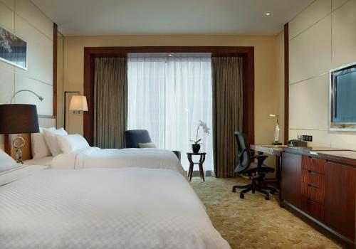 Westin Twin Bed Room  image 3