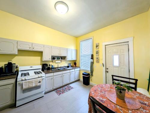 Faciliteiten, The Avondale Guesthouse in Evanston