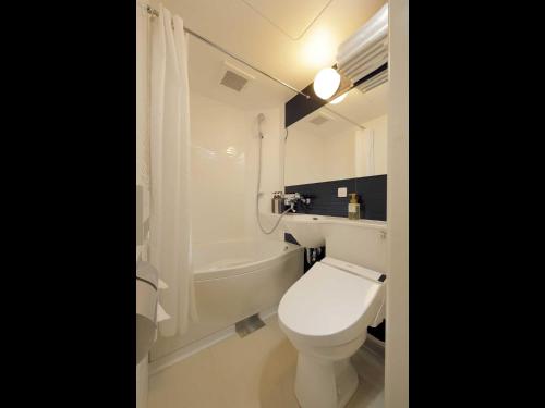 Twin Room A - Non Smoking image 3