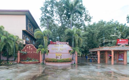 RedDoorz @ Goldland Spring Resort Urdaneta City, Urdaneta (photo 6)