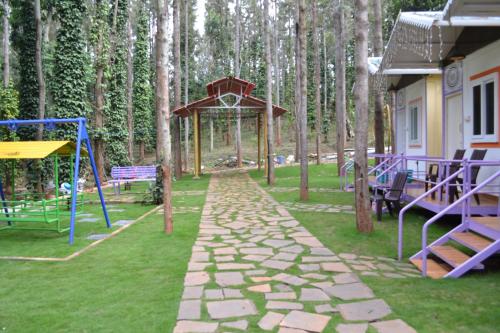 SS Tiny Home Stays SS Tiny Home Stays