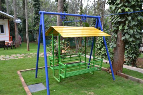 SS Tiny Home Stays SS Tiny Home Stays