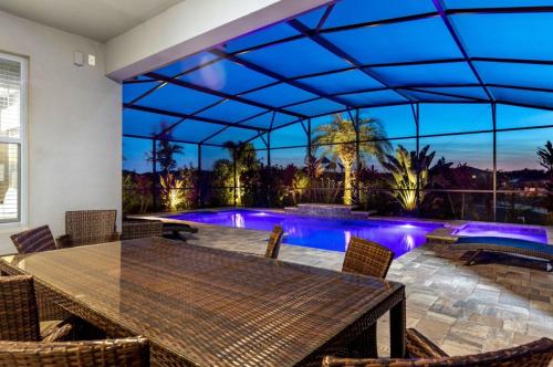 Stunning 4 Bed Private Villa Close To Disney in Davenport, USA