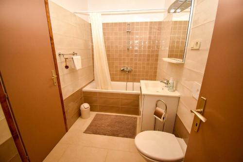 Three-Bedroom Apartment image 1