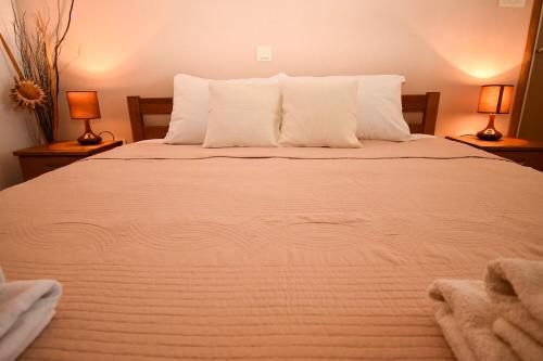 Three-Bedroom Apartment image 8