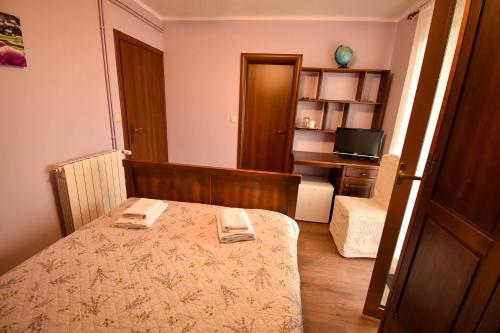 Double Room Standard image 5