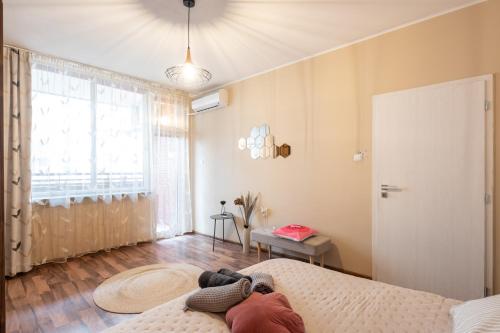 Megan apartment Sofia Mall center, Sofia (Foto 10)