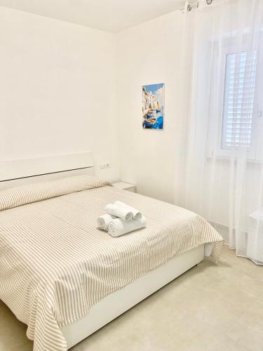 Comfort Triple Room image 10