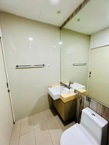 Mcity Deluxe Duplex at Jalan Ampang Mcity Deluxe Duplex at Jalan Ampang