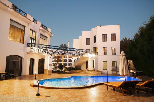 Basen, El Khan Sharm Hotel in Sharm El Sheikh