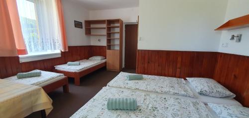 浴室, Zoja Krkonoše (Zoja Krkonose) in 魯德尼克