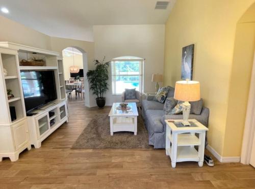 Hidden Waterfront Oasis - 18 Minutes To The Disney in Orlando, USA