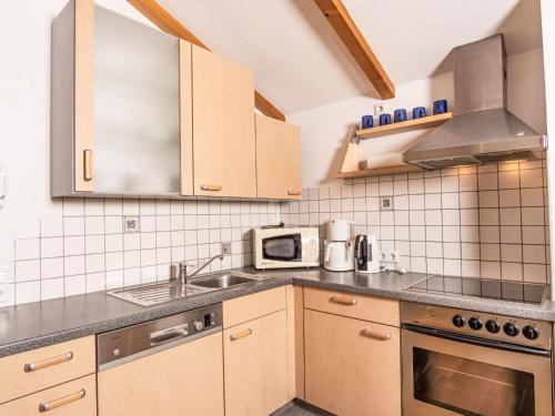 Apartment Reiter-2 by Interhome in 弗拉紹