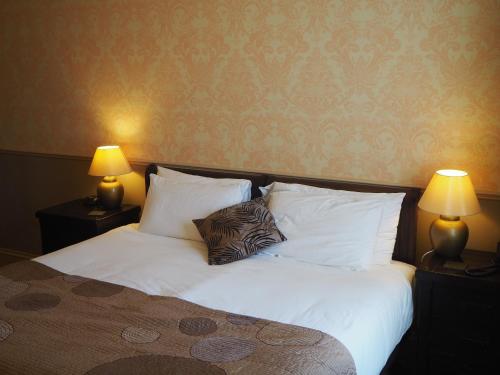 Meare Manor - image 5