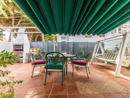 Holiday Home Aries by Interhome in กัมบริลส์ ปลัตคา