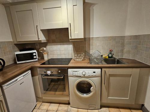 Two-Bedroom Apartment image 3