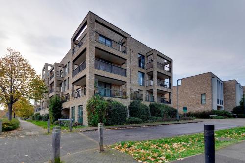 Létesítmények, 54 Woodpecker Way · Modern apartment near Addenbrookes Free parking Pass the Keys in Trumpington