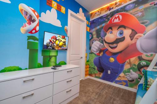 Luxury 3BR home with Mario Bros Room Near Disney - image 3