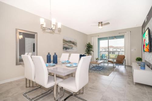 Elegant 2Bed Condo in Storey Lake Prime Location in Kissimmee, USA