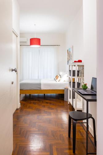 Direlo Guest House Room Type - Deluxe Double Room with Balcony