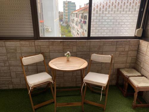 ระเบียง/ชานเรือน, Barreiro Central Apartment in บาไรโร
