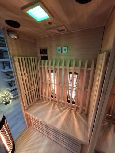 Aura house in Dolna Banya