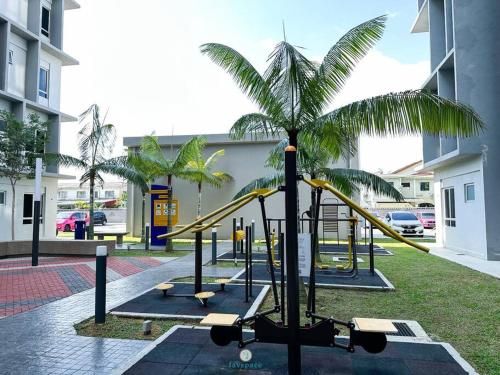 Cozy 4B2B for 8 pax - 15 min to Lotus's Mall Kajang Cozy 4B2B for 8 pax - 15 min to Lotus's Mall Kajang