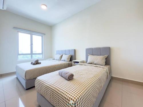 Cozy 4B2B for 8 pax - 15 min to Lotus's Mall Kajang Cozy 4B2B for 8 pax - 15 min to Lotus's Mall Kajang