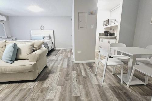 Beachfront Studio Sanctuary