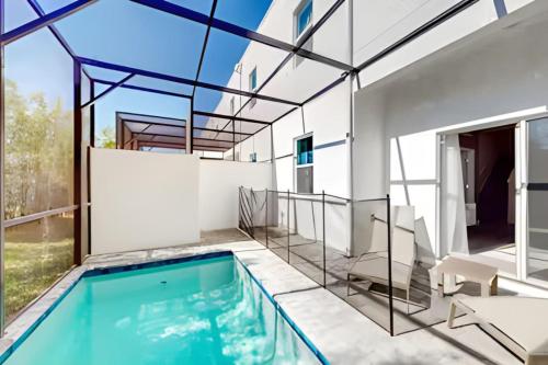 5BR Villa w Pool Minutes from Disney and Universal in Davenport, USA
