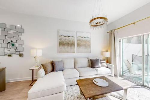 5BR Villa w Pool Minutes from Disney and Universal in Davenport, USA