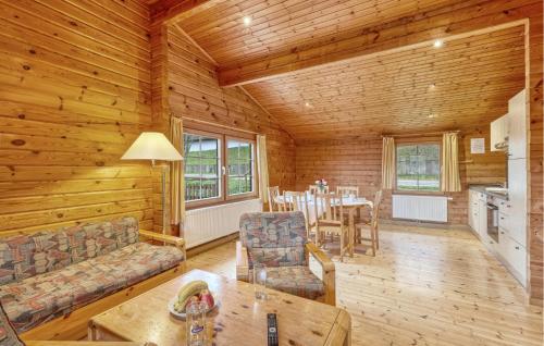 Cozy Home In Masserberg With Wifi in มาสเซอร์แบร์ก